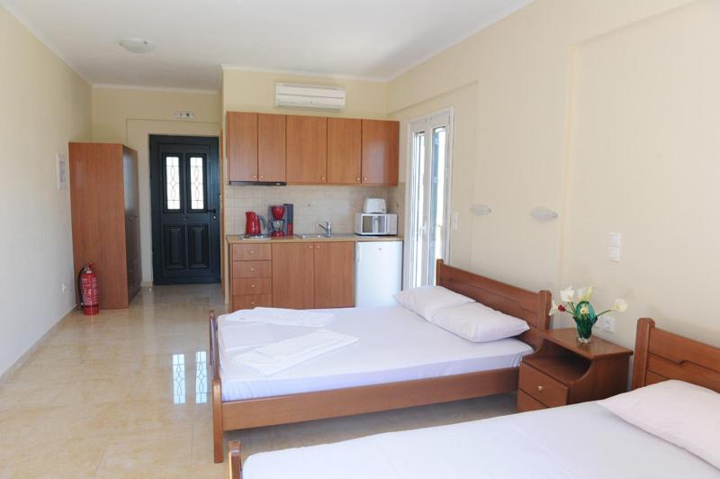 Calypso Luxury Studios Vasiliki Habitación foto